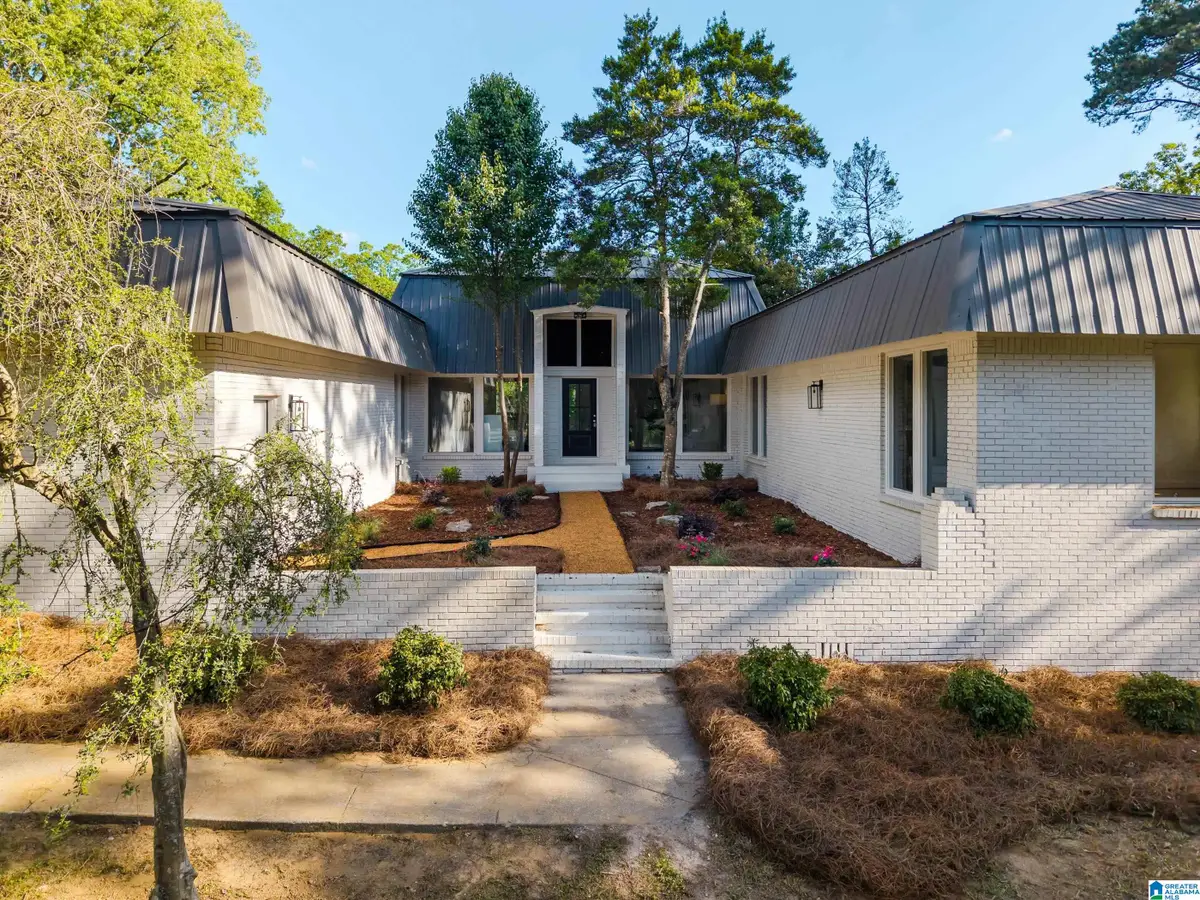 931 LAKEVIEW ESTATES DRIVE, Hueytown, AL 35023 - #1
