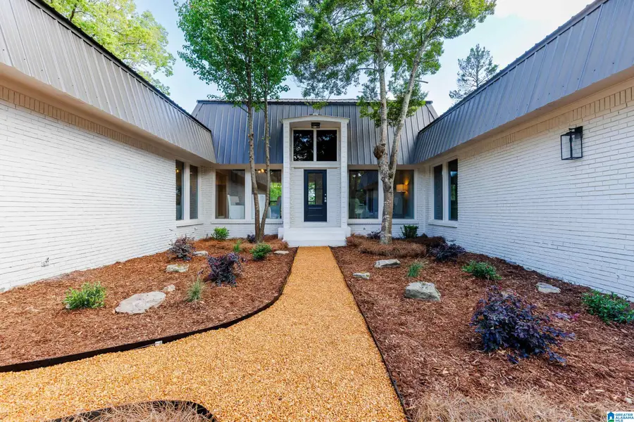 931 LAKEVIEW ESTATES DRIVE, Hueytown, AL 35023 - #2