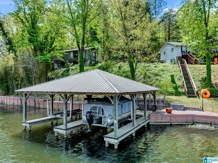 182 WOFFORD LANE, Oneonta, AL 35121 - #2