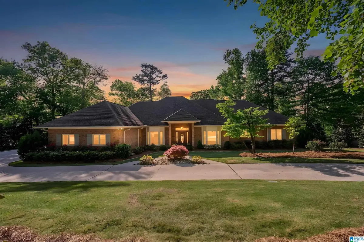 2556 DOLLY RIDGE ROAD, Vestavia Hills, AL 35243 - #1