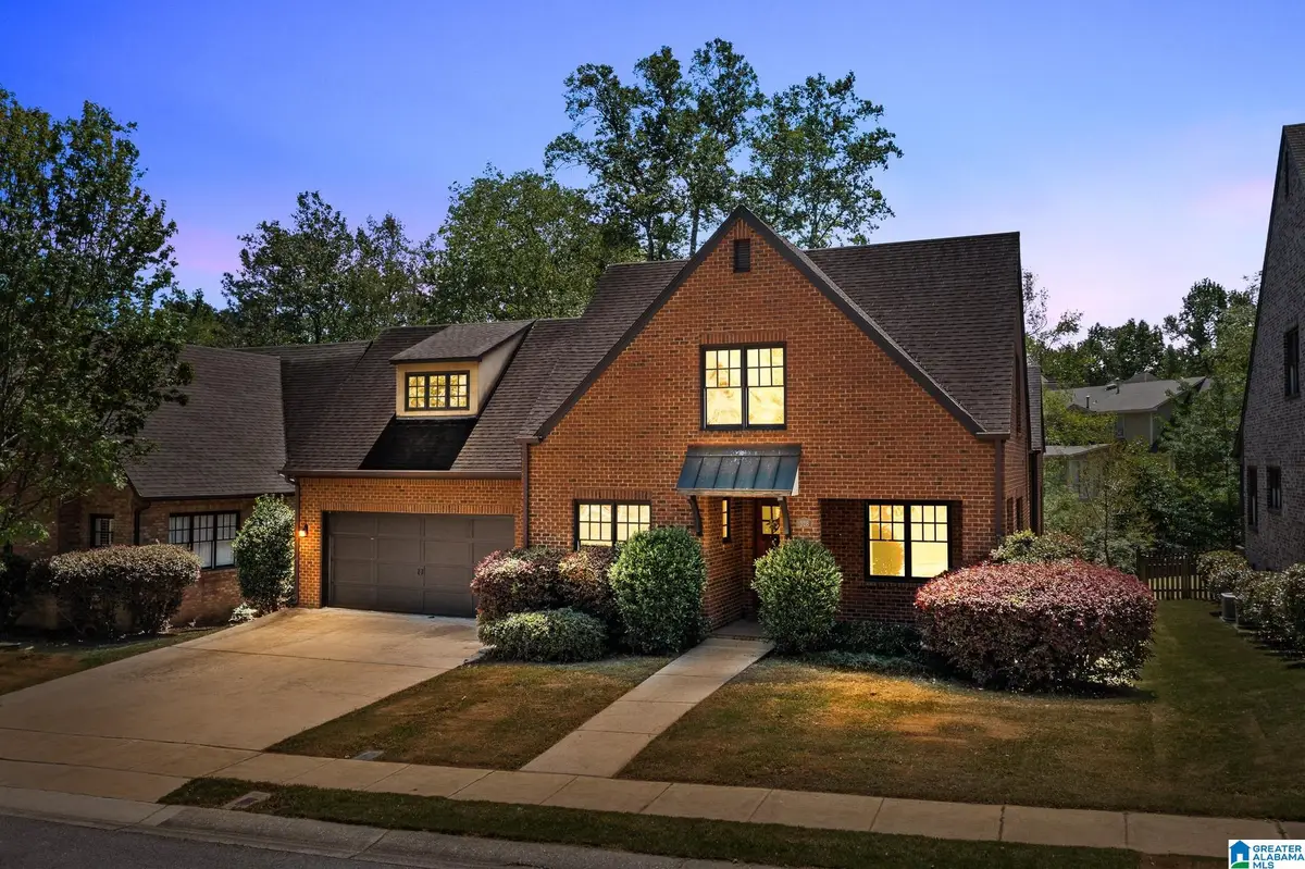 328 STONE BROOK CIRCLE, Hoover, AL 35226 - #1