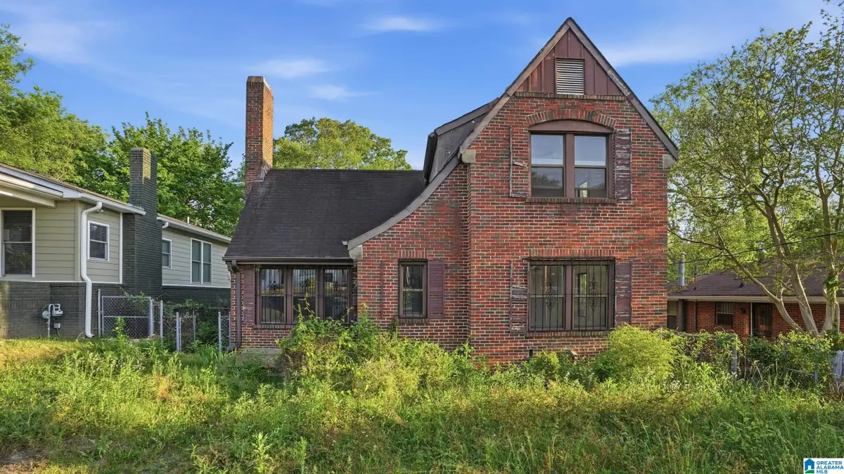 1717 28TH STREET ENSLEY, Birmingham, AL 35218 - #1