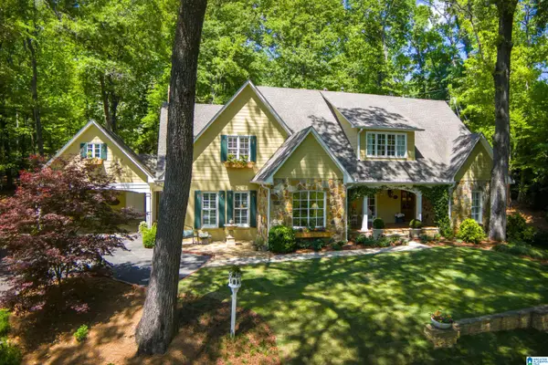 14 WOODHILL ROAD, Mountain brook, AL 35213