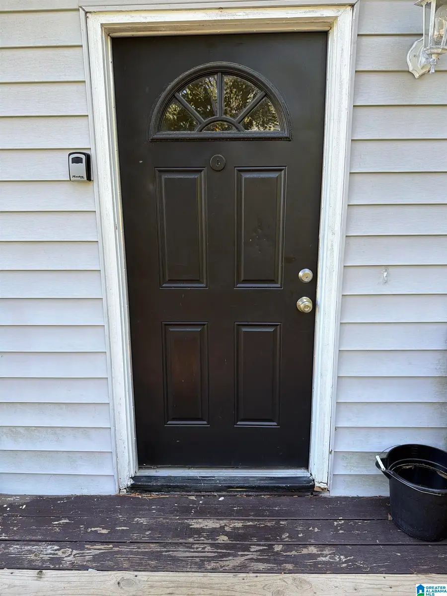 908 HIGHBURY DRIVE, Birmingham, AL 35215 - #2