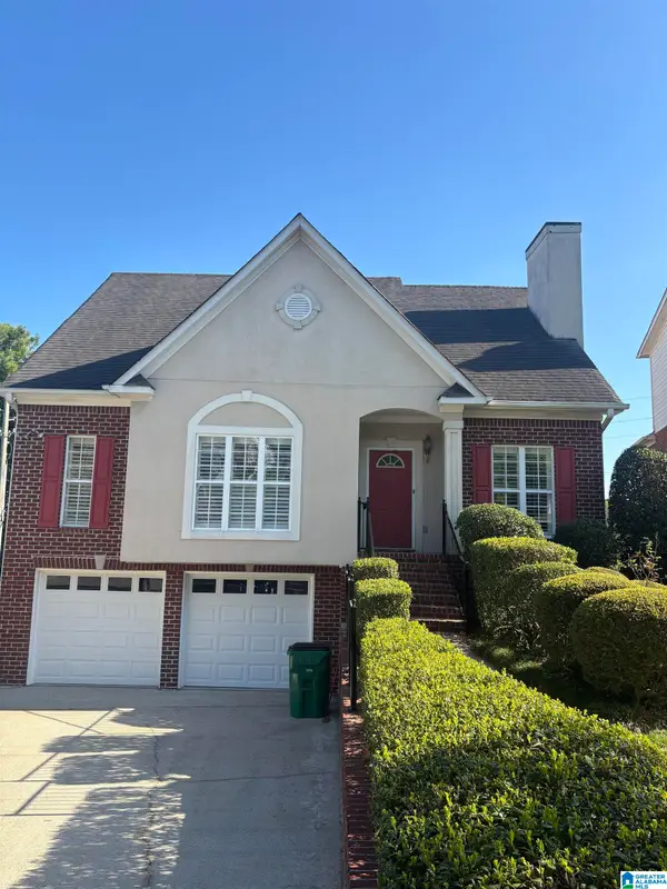 3049 ENGLISH OAKS CIRCLE, Vestavia hills, AL 35226