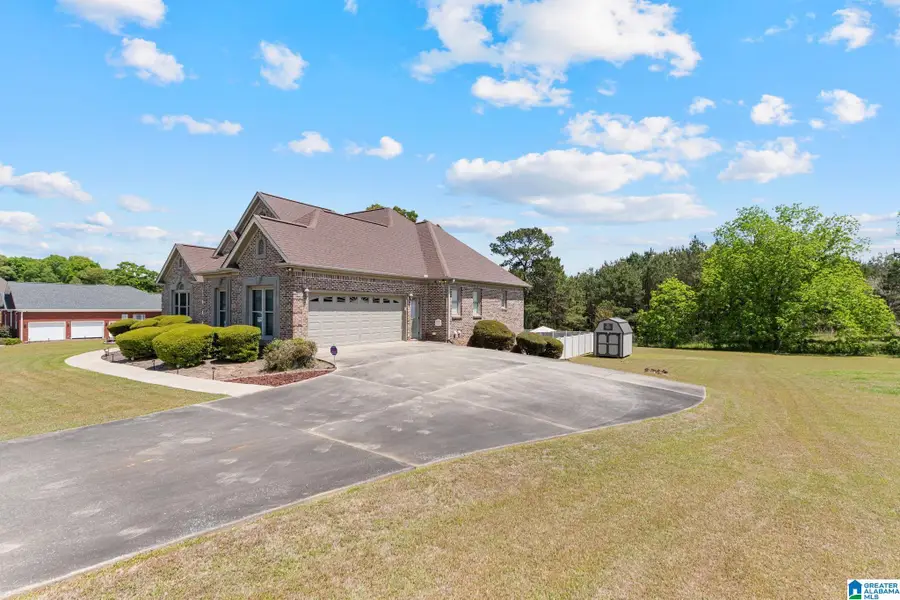 305 FRANK STREET, Thorsby, AL 35171 - #2