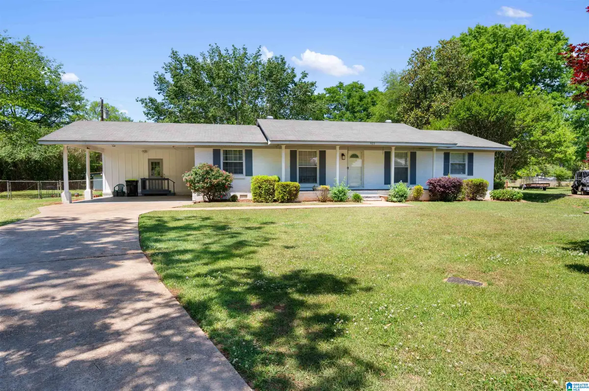 923 HERITAGE DRIVE, Sylacauga, AL 35150 - #1