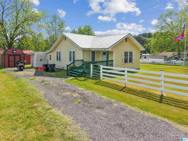 1401 OLD ROCK CREEK ROAD, Bessemer, AL 35023