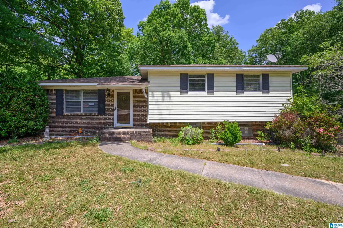 2909 DEBRA DRIVE, Fultondale, AL 35068 - #1