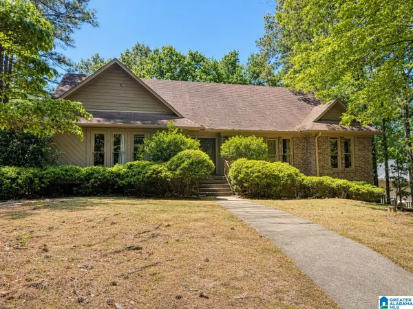 5080 APPLECROSS ROAD, Birmingham, AL 35242