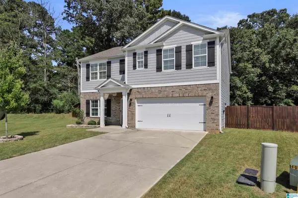 824 VALLEY CIRCLE, Leeds, AL 35094