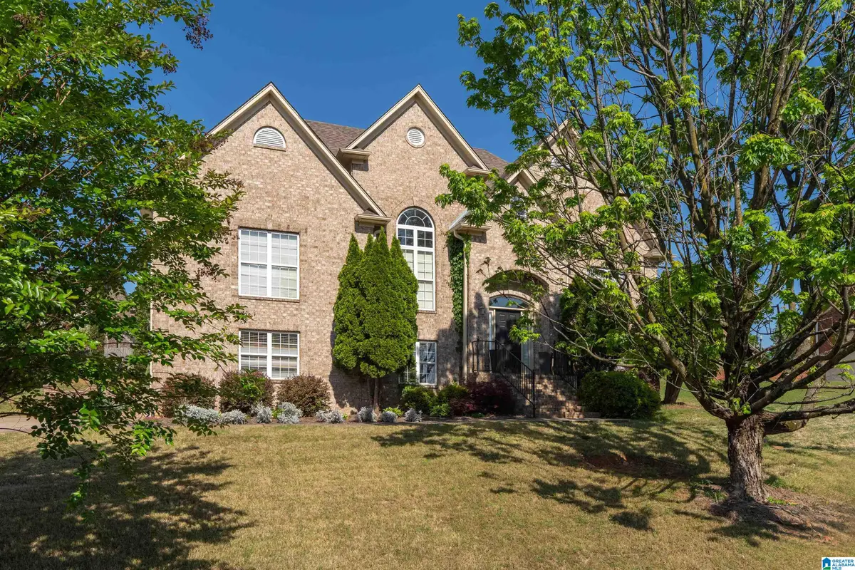 8600 HIGHLANDS TRACE, Trussville, AL 35173 - #1