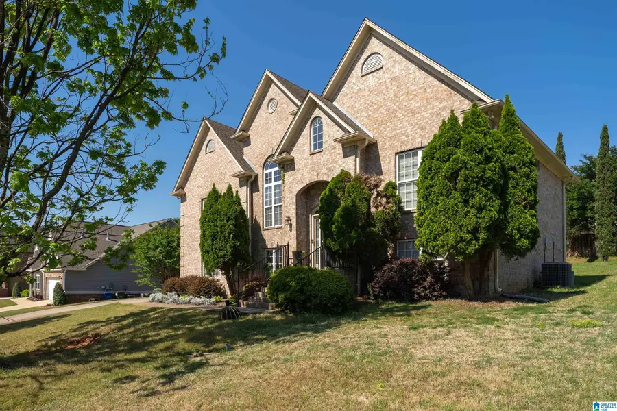 8600 HIGHLANDS TRACE, Trussville, AL 35173 - #2