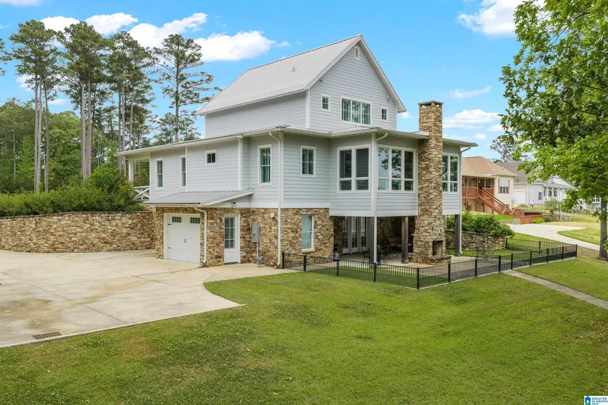 135 TIMBER TRAIL, Sylacauga, AL 35151 - #1