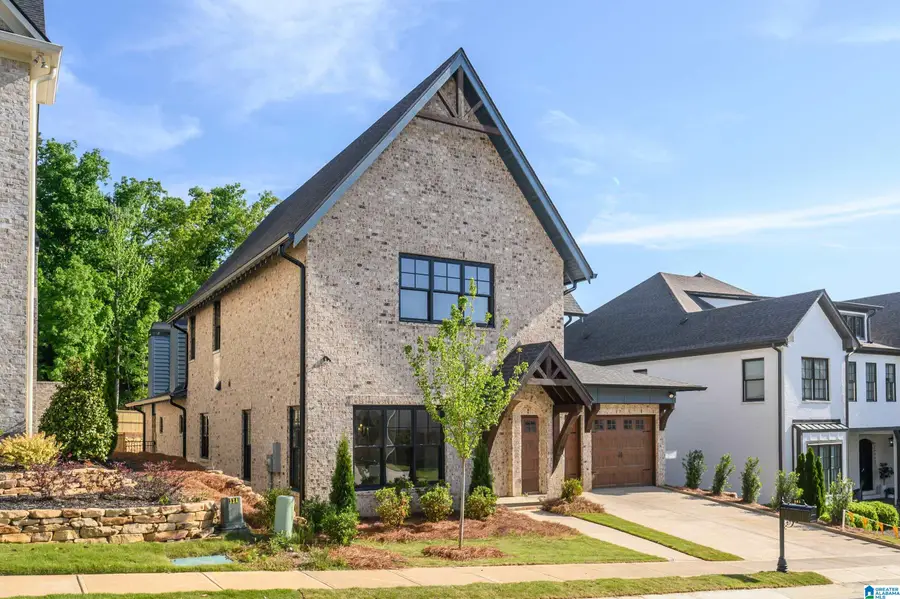 805 SOUTHBEND LANE, Vestavia Hills, AL 35216 - #2