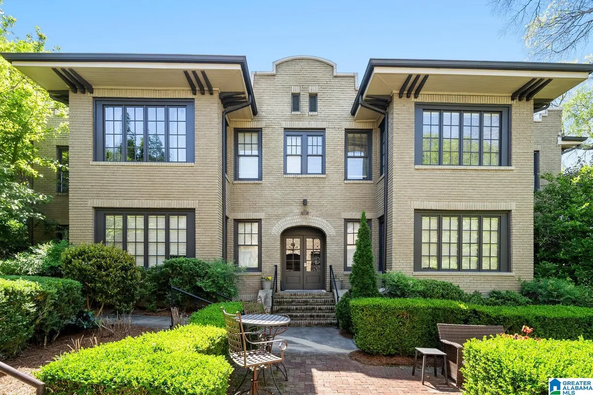 3121 HIGHLAND AVENUE S, Birmingham, AL 35205 - #1