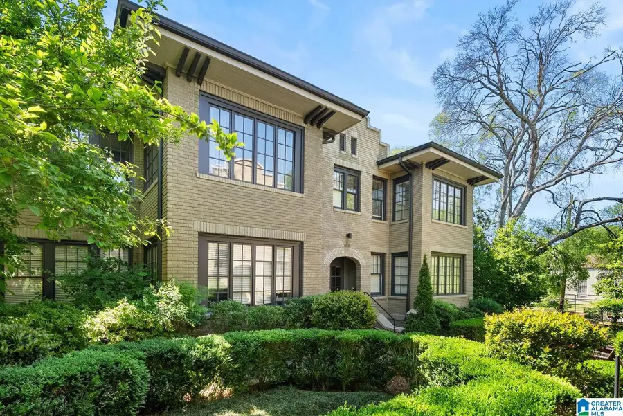 3121 HIGHLAND AVENUE S, Birmingham, AL 35205 - #2