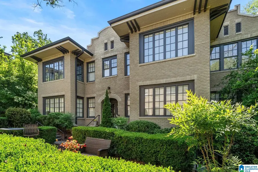3121 HIGHLAND AVENUE S, Birmingham, AL 35205 - #3