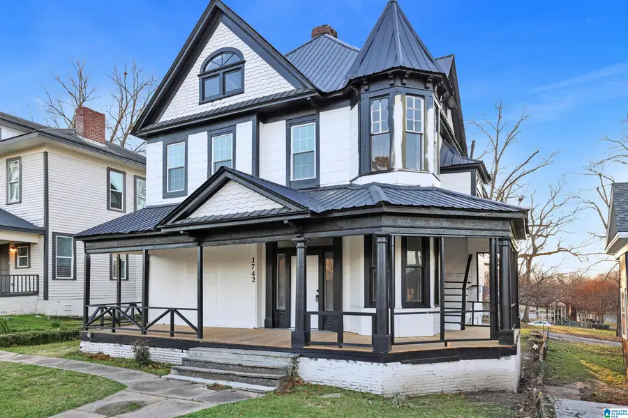 1742 17TH STREET N, Birmingham, AL 35204 - #2