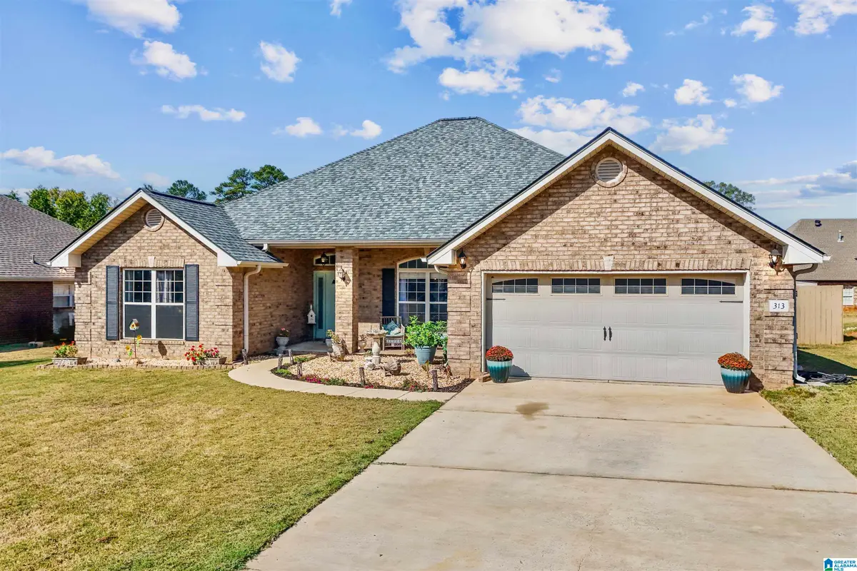 313 TANGLEWOOD CIRCLE, Alabaster, AL 35007 - #1