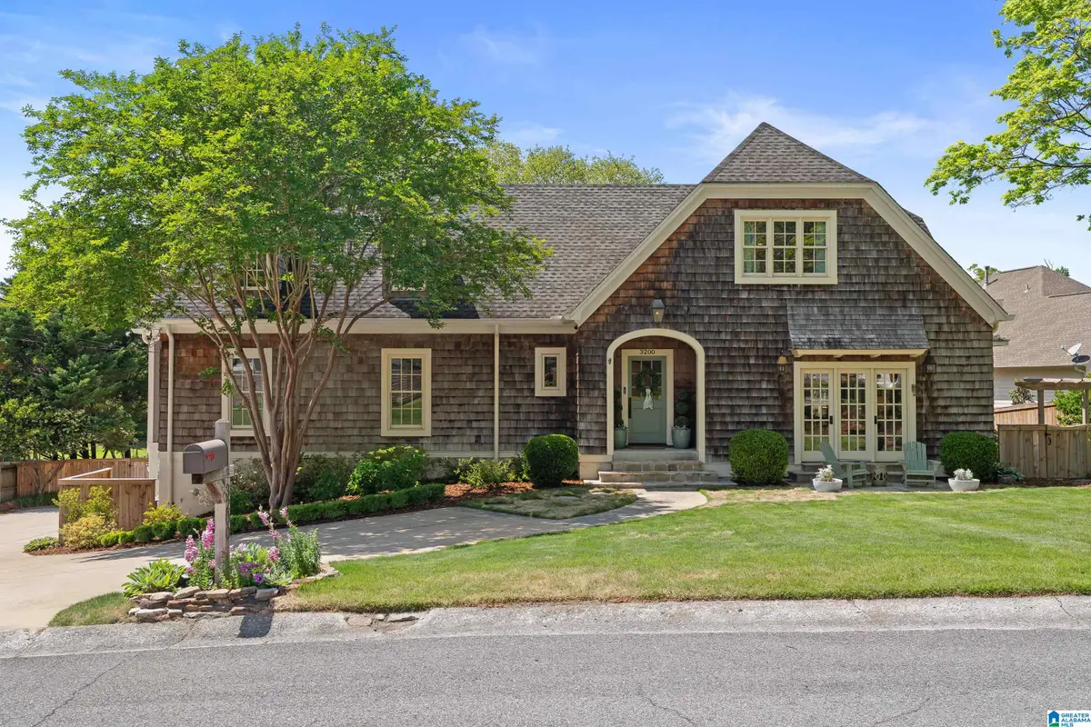 3200 RIDGELY COURT, Vestavia Hills, AL 35243 - #1