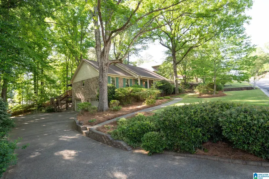 4718 BRIDGEWATER ROAD, Birmingham, AL 35243 - #3