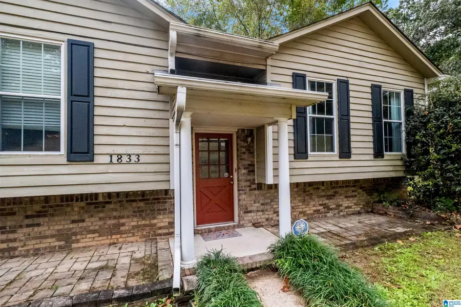 1833 EASTRIDGE DRIVE, Birmingham, AL 35235 - #2