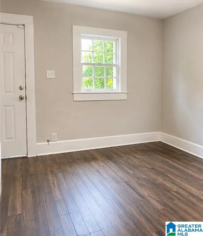 504 9TH AVENUE, Midfield, AL 35228 - #2