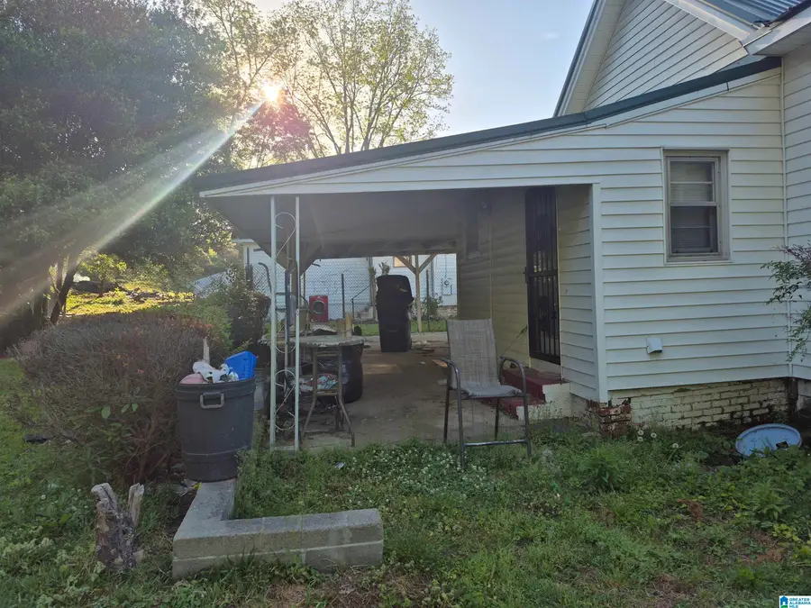 810 PEACHTREE STREET, Roanoke, AL 36274 - #3