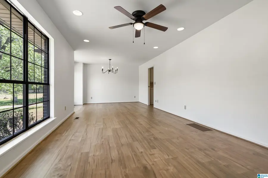 310 HIGHWAY 202, Calera, AL 35040 - #3