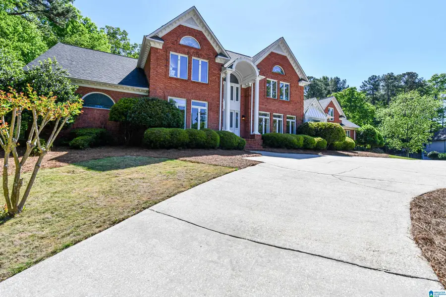 1001 LAKE WINDS DRIVE, Hoover, AL 35244 - #2