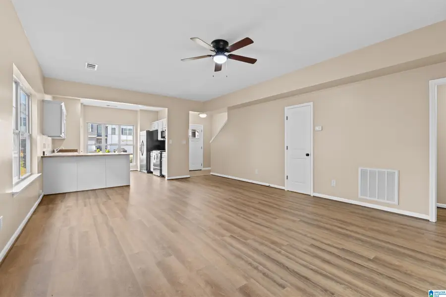 520 THE HEIGHTS LANE, Calera, AL 35040 - #3