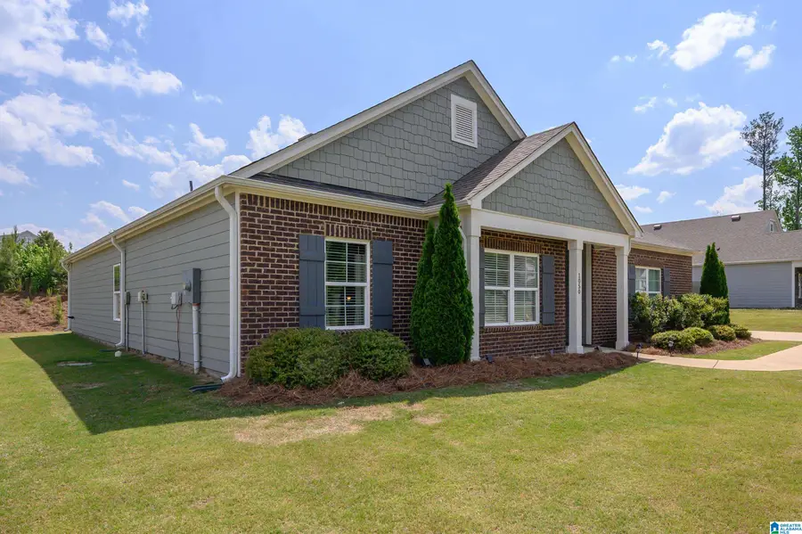1050 MOUNTAIN LAUREL CIRCLE, Moody, AL 35004 - #2