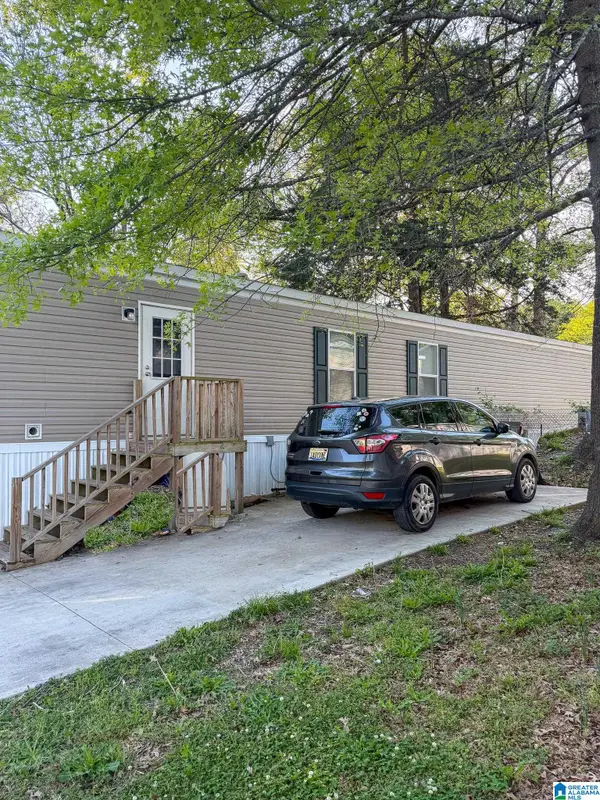 15 ADAM DRIVE, Birmingham, AL 35215