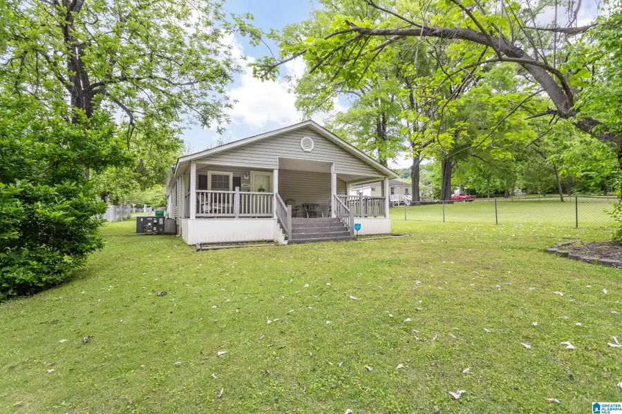 8420 LAWLEY AVENUE, Leeds, AL 35094 - #2