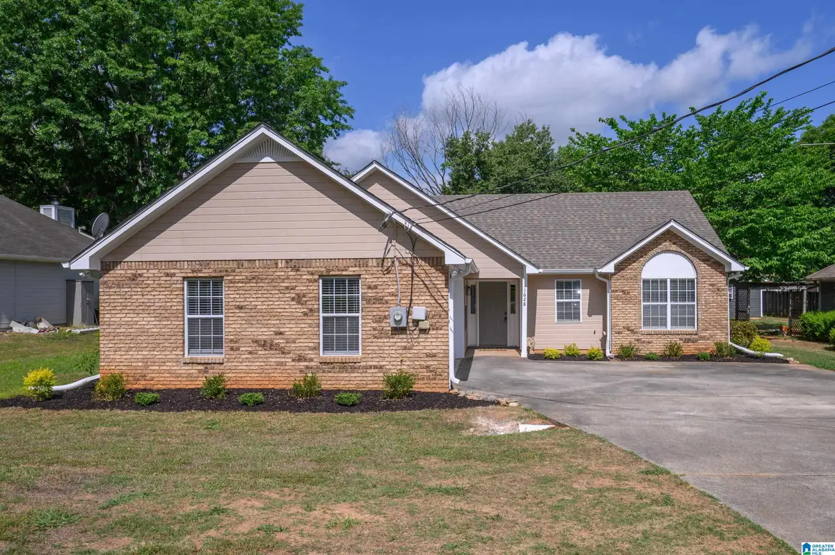 1628 EASTERN VALLEY ROAD, Bessemer, AL 35022 - #1