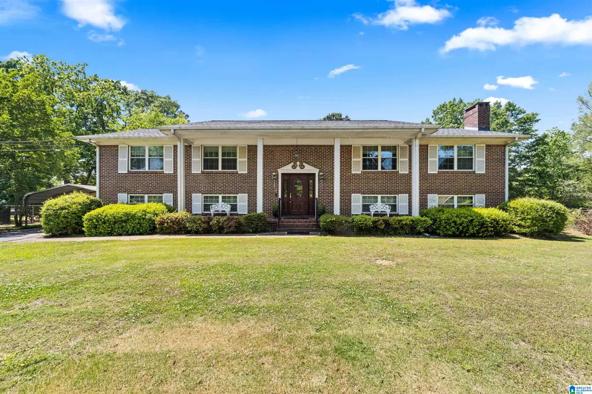 5608 LONGVIEW DRIVE, Adamsville, AL 35005 - #1