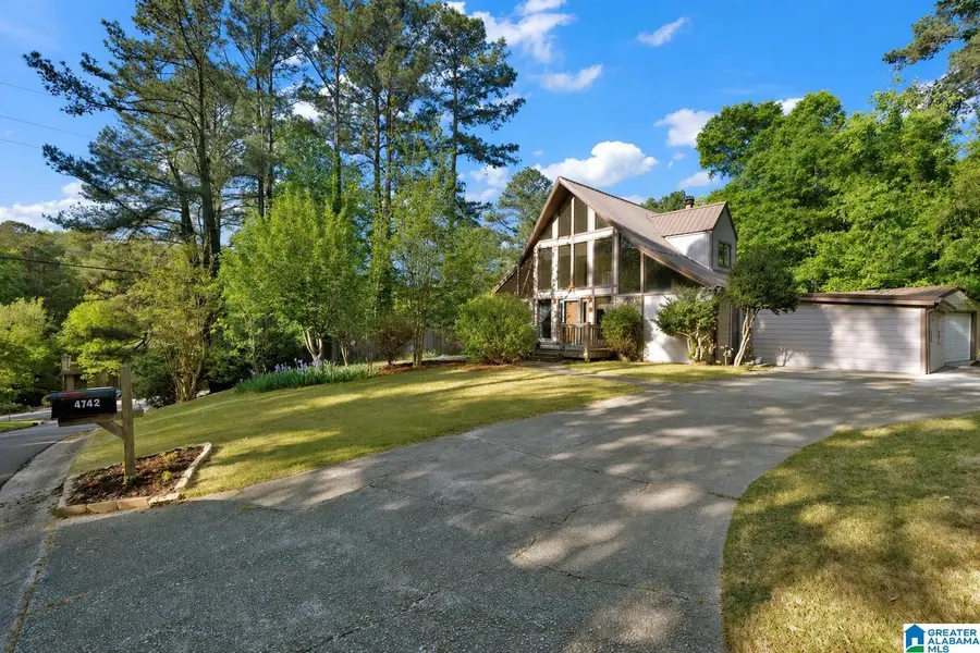 4742 SYLVANER LANE, Birmingham, AL 35244 - #2