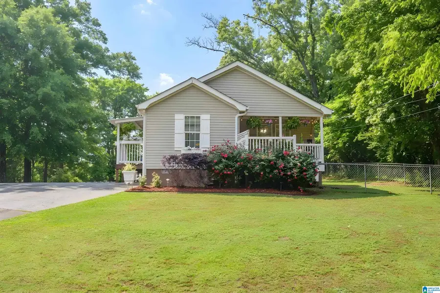 4331 CANOLES DRIVE, Bessemer, AL 35022 - #3