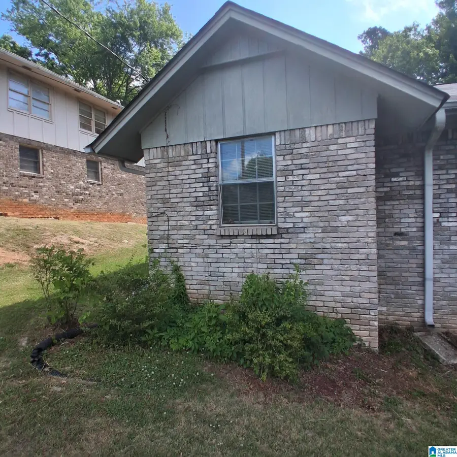 809 WORCHESTER COURT, Birmingham, AL 35235 - #3