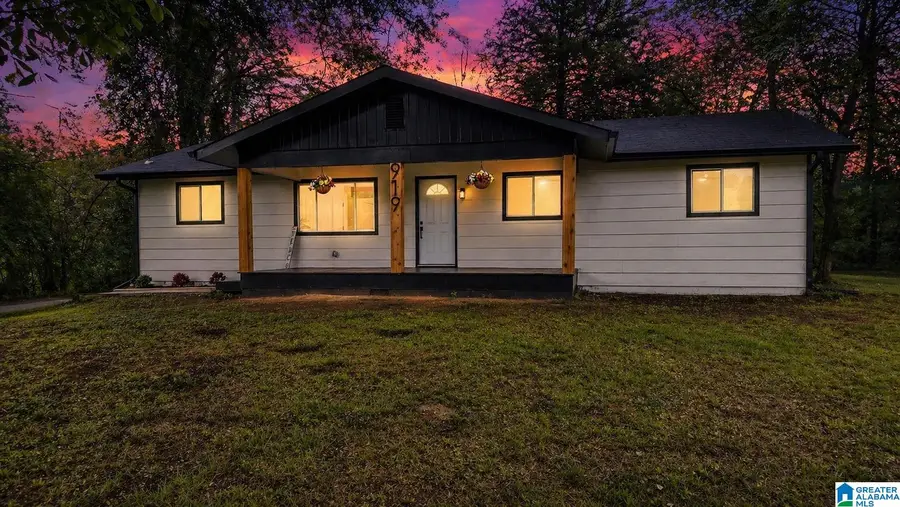919 SW 3RD AVENUE SW, Alabaster, AL 35007 - #2