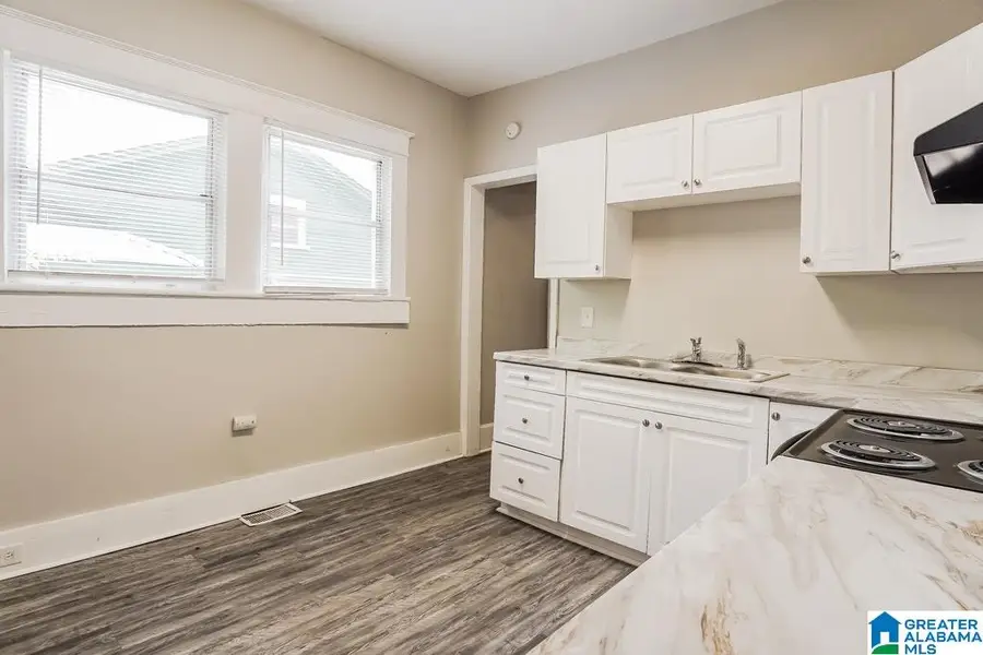 863 6TH STREET W, Birmingham, AL 35204 - #2