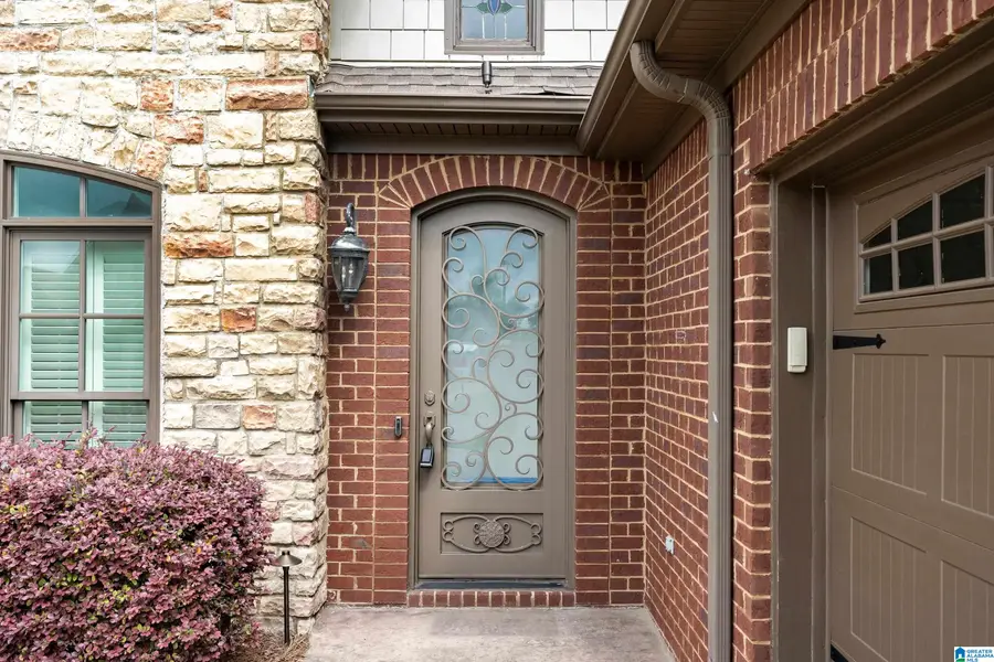 422 OXFORD WAY, Pelham, AL 35124 - #3