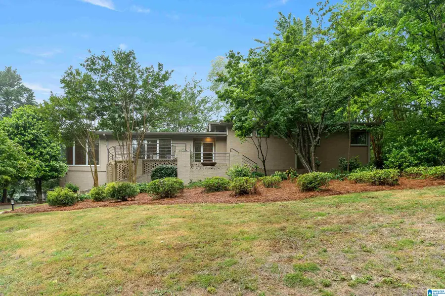 208 ALPINE CIRCLE, Vestavia Hills, AL 35216 - #3