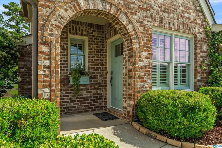 1048 S HAMPTON PLACE, Birmingham, AL 35242 - #2