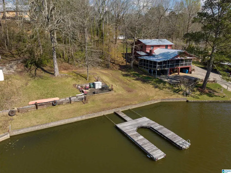 401 LAKESHORE LANE, Oneonta, AL 35121 - #2