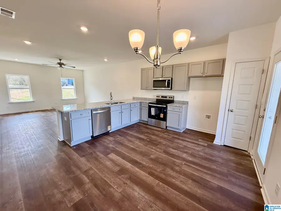 230 CHAPPELL STREET, Sylacauga, AL 35151 - #3