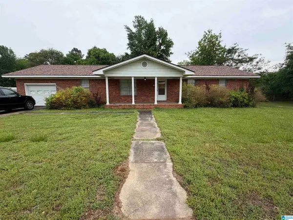 102 BEASLEY DRIVE, Bessemer, AL 35023