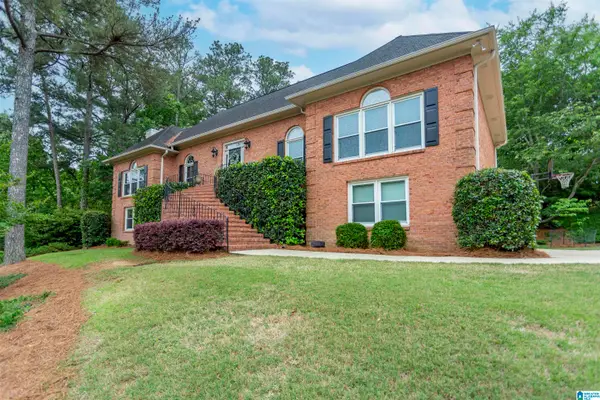 3001 LENOX CIRCLE, Birmingham, AL 35242