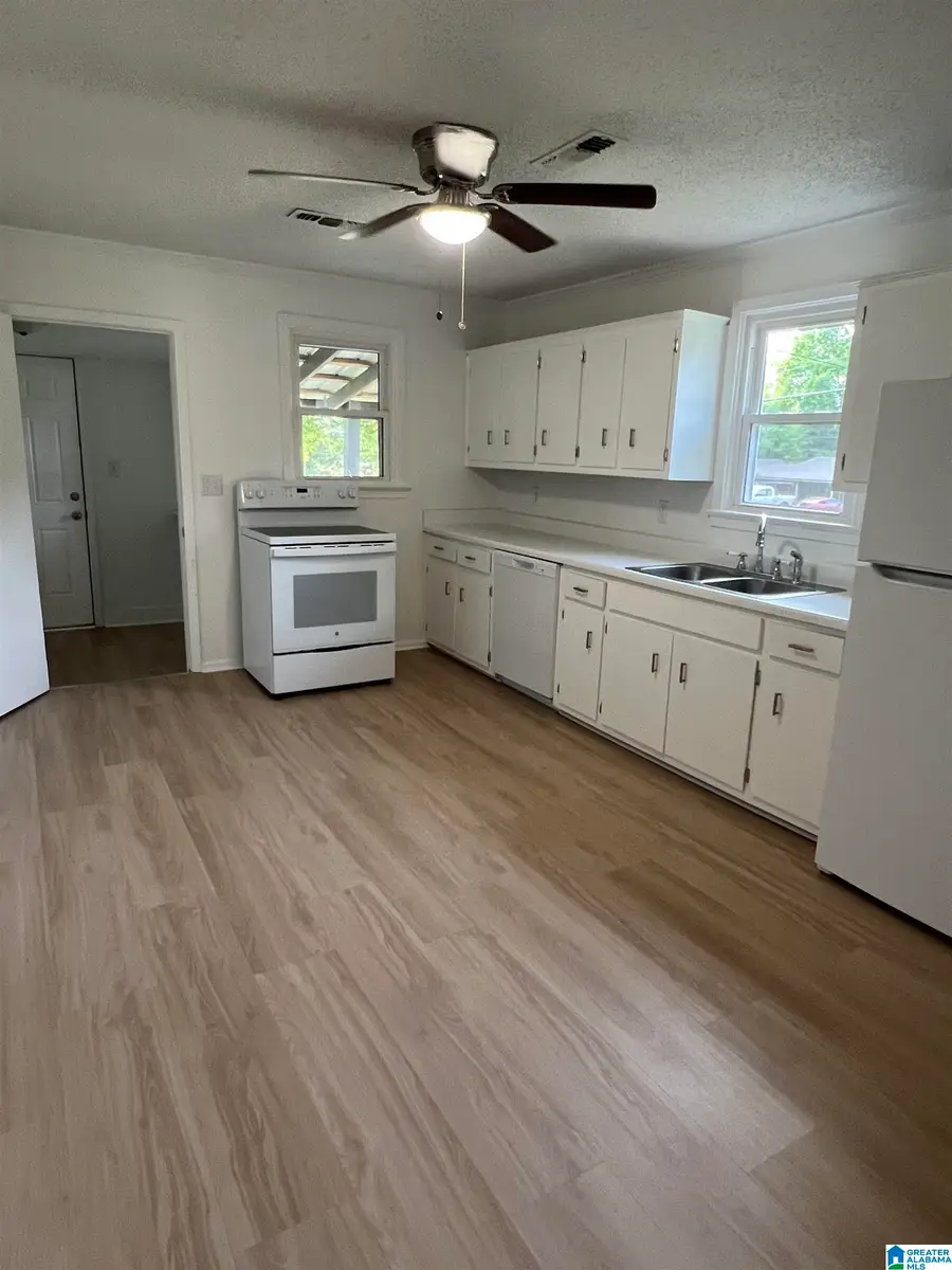 7496 COUNTY ROAD 42, Jemison, AL 35085 - #3